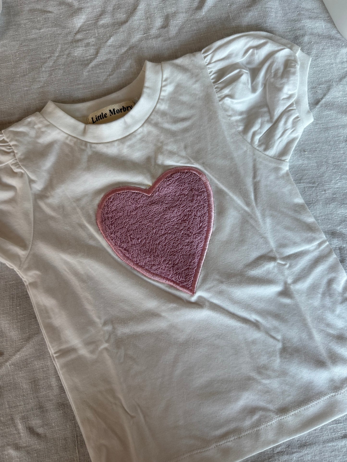 Puff Sleeve T with Heart